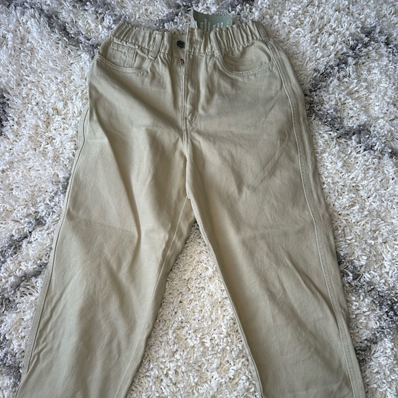 H&M kaki tan women’s pants! - Picture 3 of 3